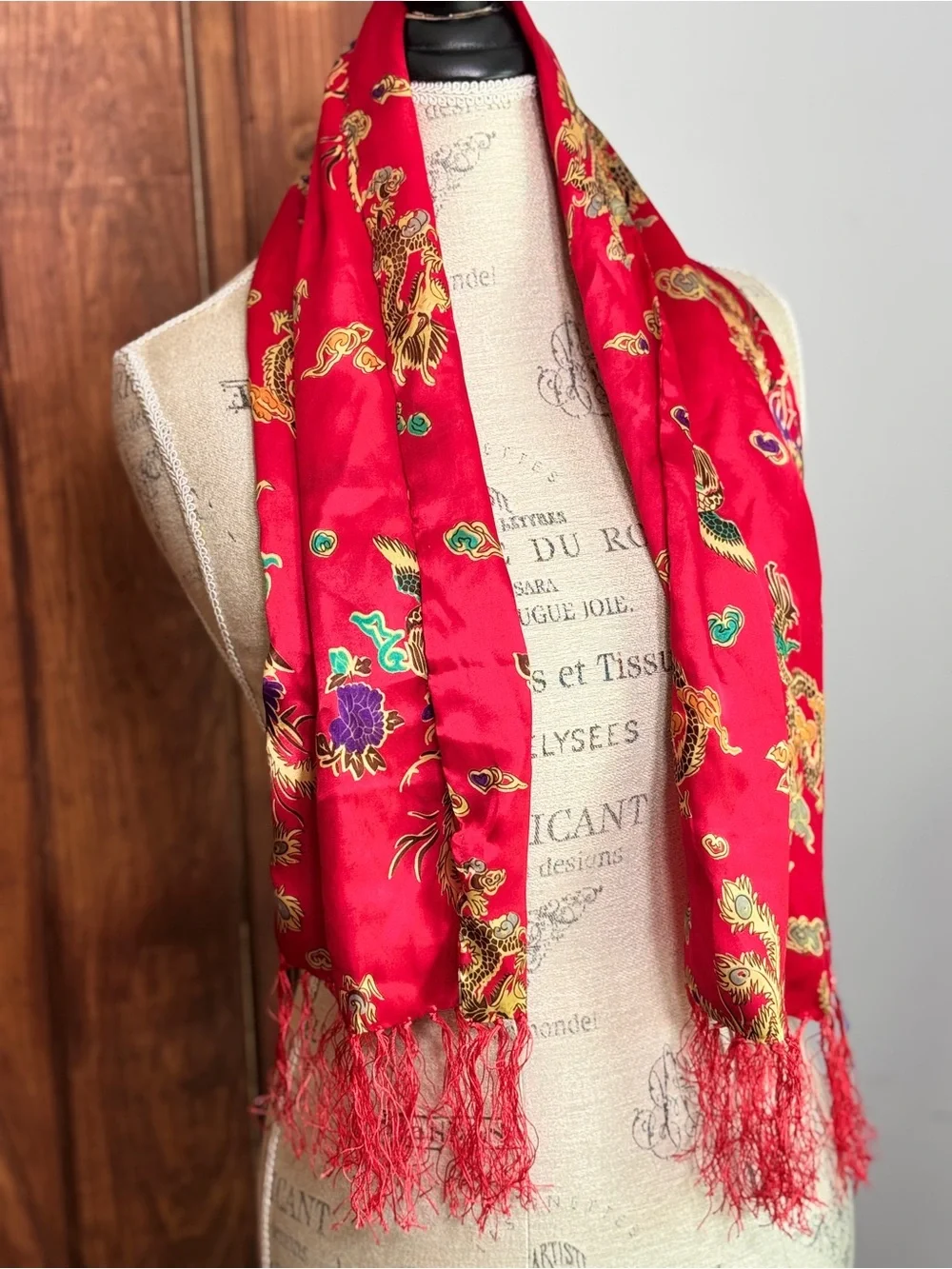 Red Floral Silk-Feel Fringe Scarf